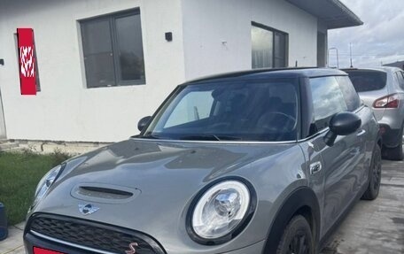 MINI Hatch, 2017 год, 2 000 000 рублей, 2 фотография