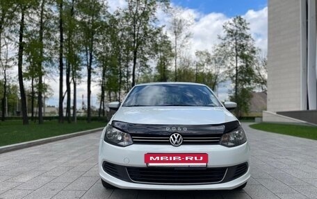 Volkswagen Polo VI (EU Market), 2015 год, 910 000 рублей, 16 фотография