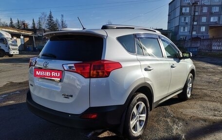 Toyota RAV4, 2013 год, 2 180 000 рублей, 5 фотография