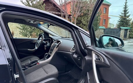 Opel Astra J, 2011 год, 580 000 рублей, 13 фотография