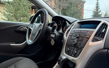 Opel Astra J, 2011 год, 580 000 рублей, 14 фотография