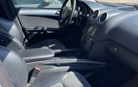 Mercedes-Benz M-Класс, 2005 год, 1 100 000 рублей, 11 фотография