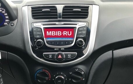 Hyundai Solaris II рестайлинг, 2012 год, 870 000 рублей, 15 фотография