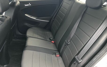 Hyundai Solaris II рестайлинг, 2012 год, 870 000 рублей, 19 фотография