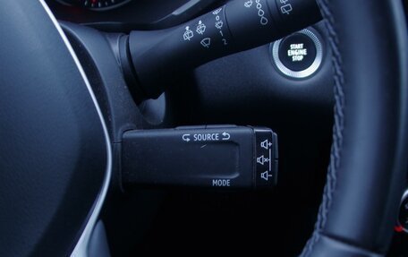 Renault Captur II, 2020 год, 1 799 000 рублей, 16 фотография