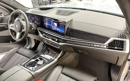 BMW X7, 2025 год, 16 399 000 рублей, 30 фотография