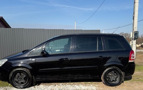 Opel Zafira B, 2008 год, 560 000 рублей, 3 фотография