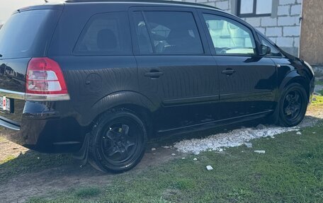 Opel Zafira B, 2008 год, 560 000 рублей, 4 фотография