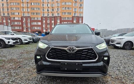 Toyota Highlander, 2025 год, 5 600 000 рублей, 3 фотография
