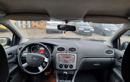 Ford Focus II рестайлинг, 2005 год, 398 000 рублей, 14 фотография