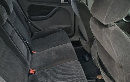 Ford Focus II рестайлинг, 2005 год, 398 000 рублей, 18 фотография