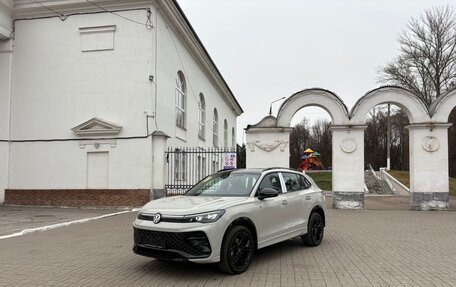 Volkswagen Tiguan, 2025 год, 4 950 000 рублей, 9 фотография