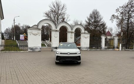 Volkswagen Tiguan, 2025 год, 4 950 000 рублей, 7 фотография