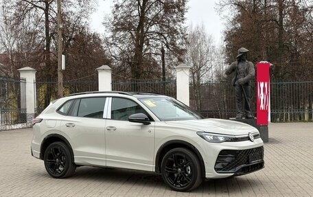 Volkswagen Tiguan, 2025 год, 4 950 000 рублей, 2 фотография