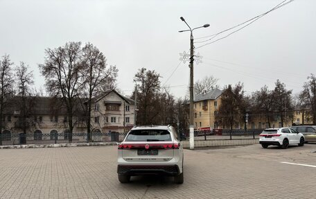 Volkswagen Tiguan, 2025 год, 4 950 000 рублей, 18 фотография