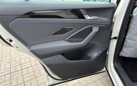 Volkswagen Tiguan, 2025 год, 4 950 000 рублей, 28 фотография