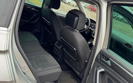 Volkswagen Tiguan II, 2018 год, 3 190 000 рублей, 7 фотография