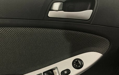 Hyundai Solaris II рестайлинг, 2013 год, 620 000 рублей, 10 фотография