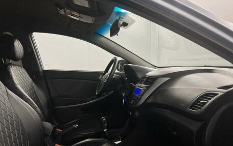 Hyundai Solaris II рестайлинг, 2013 год, 620 000 рублей, 11 фотография