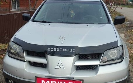 Mitsubishi Outlander III рестайлинг 3, 2003 год, 550 000 рублей, 1 фотография