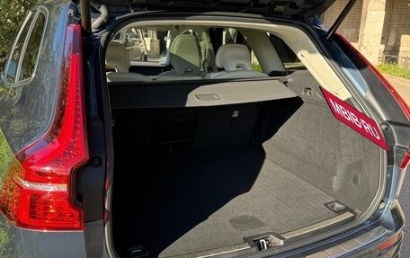 Volvo XC60 II, 2022 год, 4 500 000 рублей, 8 фотография