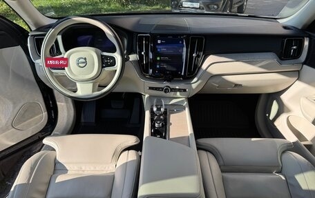 Volvo XC60 II, 2022 год, 4 500 000 рублей, 11 фотография