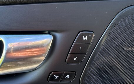 Volvo XC60 II, 2022 год, 4 500 000 рублей, 18 фотография