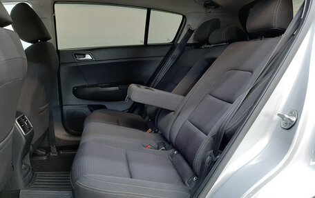 KIA Sportage IV рестайлинг, 2018 год, 1 940 000 рублей, 13 фотография