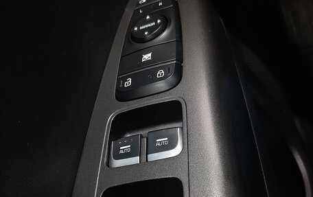 KIA Sportage IV рестайлинг, 2018 год, 1 940 000 рублей, 24 фотография