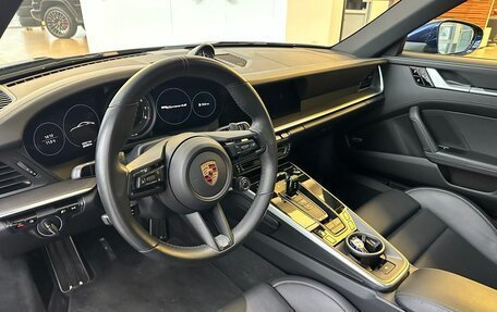 Porsche 911, 2019 год, 14 490 000 рублей, 7 фотография