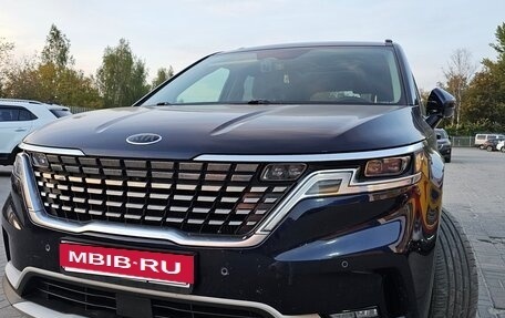 KIA Carnival, 2021 год, 4 299 000 рублей, 10 фотография