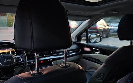 KIA Carnival, 2021 год, 4 299 000 рублей, 15 фотография