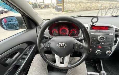 KIA cee'd I рестайлинг, 2010 год, 850 000 рублей, 18 фотография