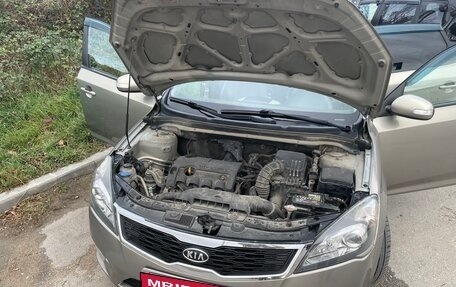 KIA cee'd I рестайлинг, 2010 год, 850 000 рублей, 7 фотография