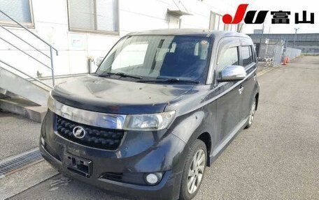 Toyota bB II рестайлинг, 2012 год, 655 200 рублей, 4 фотография