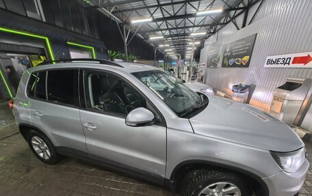 Volkswagen Tiguan I, 2013 год, 1 350 000 рублей, 2 фотография