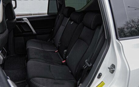 Toyota Land Cruiser Prado 150 рестайлинг 2, 2012 год, 2 719 000 рублей, 9 фотография