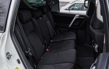 Toyota Land Cruiser Prado 150 рестайлинг 2, 2012 год, 2 719 000 рублей, 7 фотография