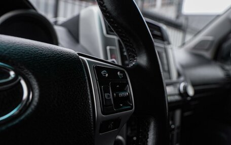 Toyota Land Cruiser Prado 150 рестайлинг 2, 2012 год, 2 719 000 рублей, 19 фотография