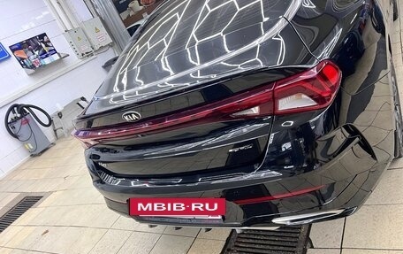 KIA K5, 2021 год, 3 000 000 рублей, 23 фотография