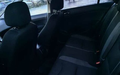 Peugeot 408 I рестайлинг, 2013 год, 370 000 рублей, 11 фотография