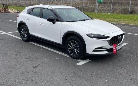 Mazda CX-4, 2023 год, 2 580 000 рублей, 5 фотография