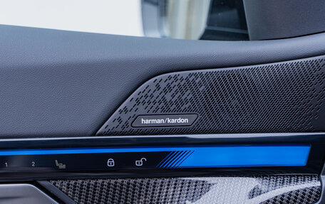 BMW 5 серия, 2025 год, 10 990 000 рублей, 17 фотография