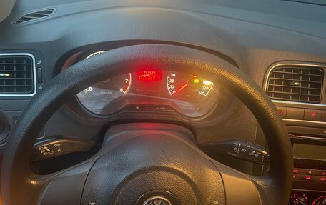 Volkswagen Polo VI (EU Market), 2011 год, 620 000 рублей, 5 фотография