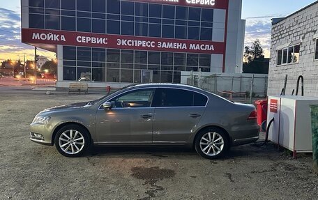 Volkswagen Passat B7, 2011 год, 1 050 000 рублей, 4 фотография