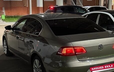 Volkswagen Passat B7, 2011 год, 1 050 000 рублей, 5 фотография