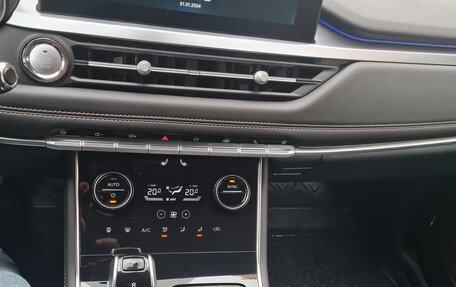 Chery Tiggo 8 I, 2023 год, 1 950 000 рублей, 11 фотография