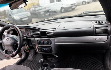 Dodge Stratus II, 2002 год, 185 000 рублей, 11 фотография