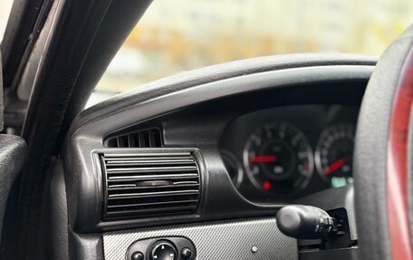 Dodge Stratus II, 2002 год, 185 000 рублей, 14 фотография