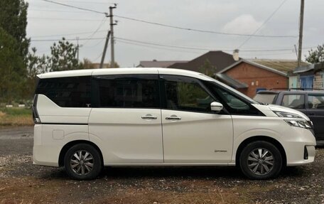 Nissan Serena IV, 2018 год, 2 000 000 рублей, 4 фотография